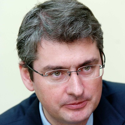 emmanuel-besnier_416x416 (1)